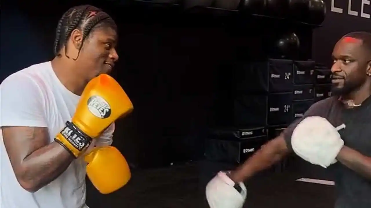 Lamar Jackson Adds Boxing to Offseason Workouts